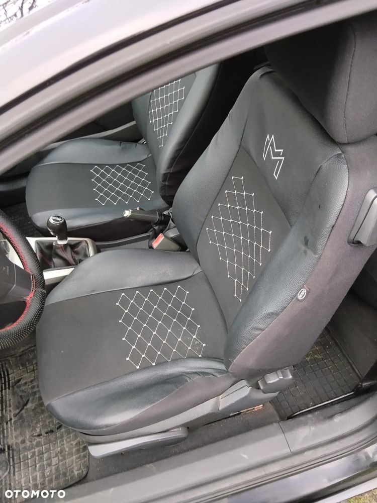 Opel Astra 1.6 Sport - 11