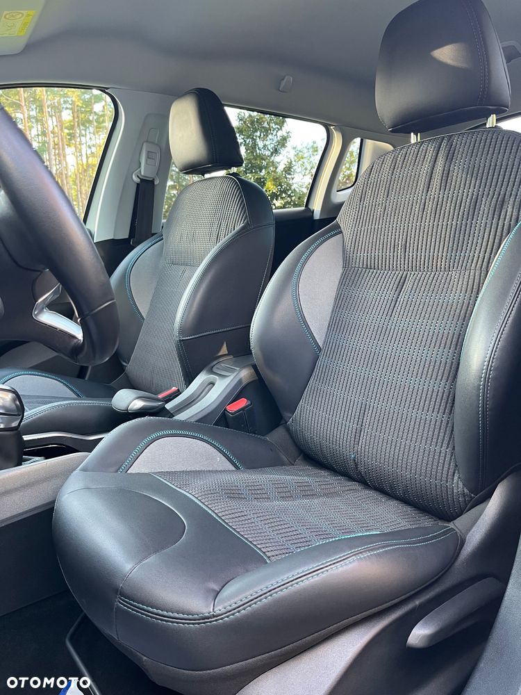 Peugeot 2008 PureTech 110 Stop&Start Urban Move - 22