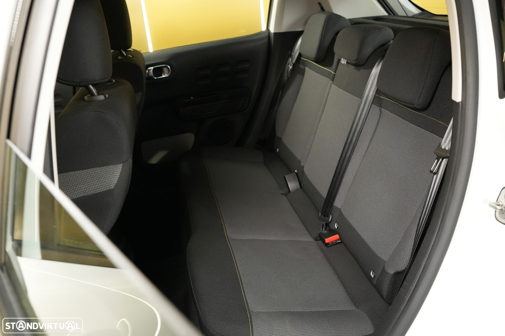 Citroën C3 1.5 BlueHDi Shine - 27