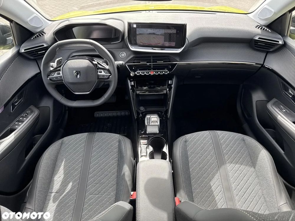 Peugeot 208 1.2 mHEV Allure - 17