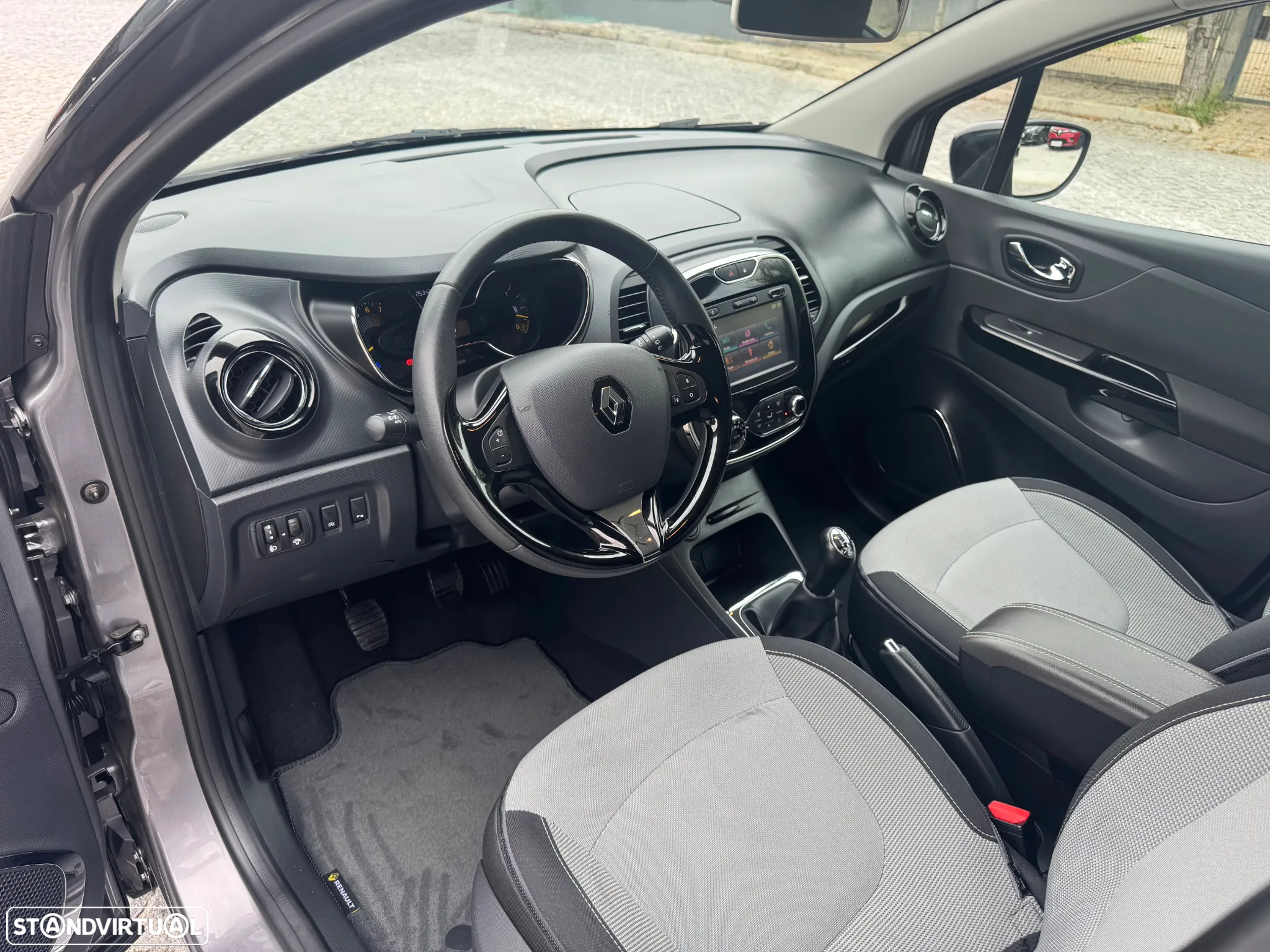 Renault Captur 0.9 TCE - 4