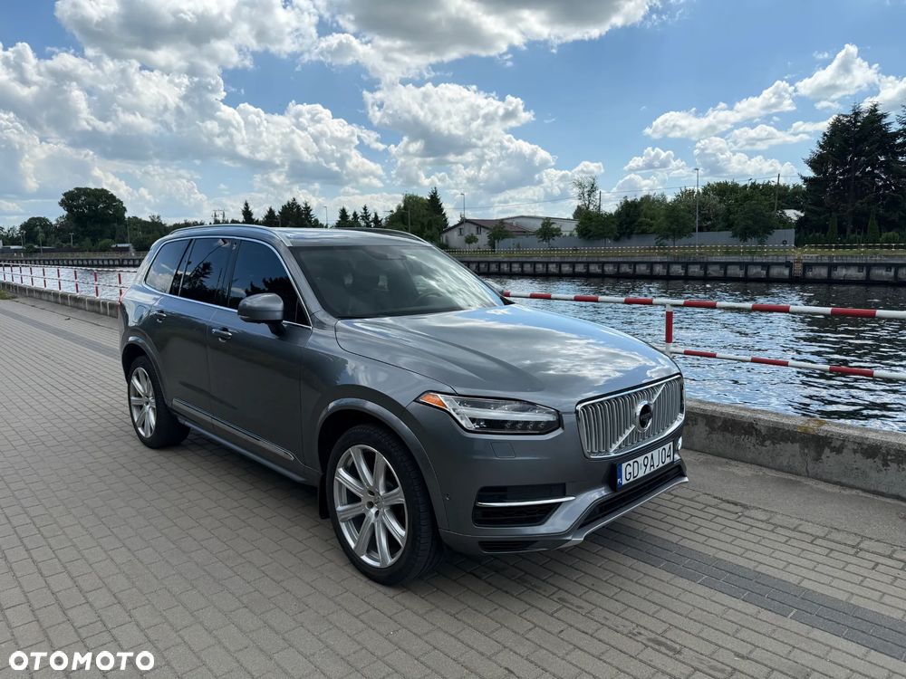 Volvo XC 90 - 5