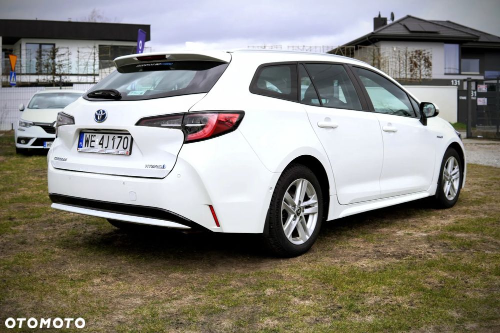 Toyota Corolla 1.8 Hybrid Comfort - 8