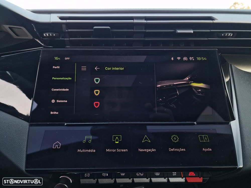 Peugeot 408 1.2 PureTech GT EAT8 - 38