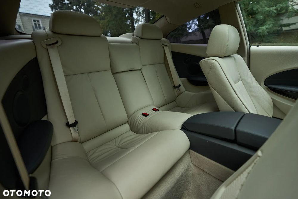 BMW Seria 6 645 Ci - 34