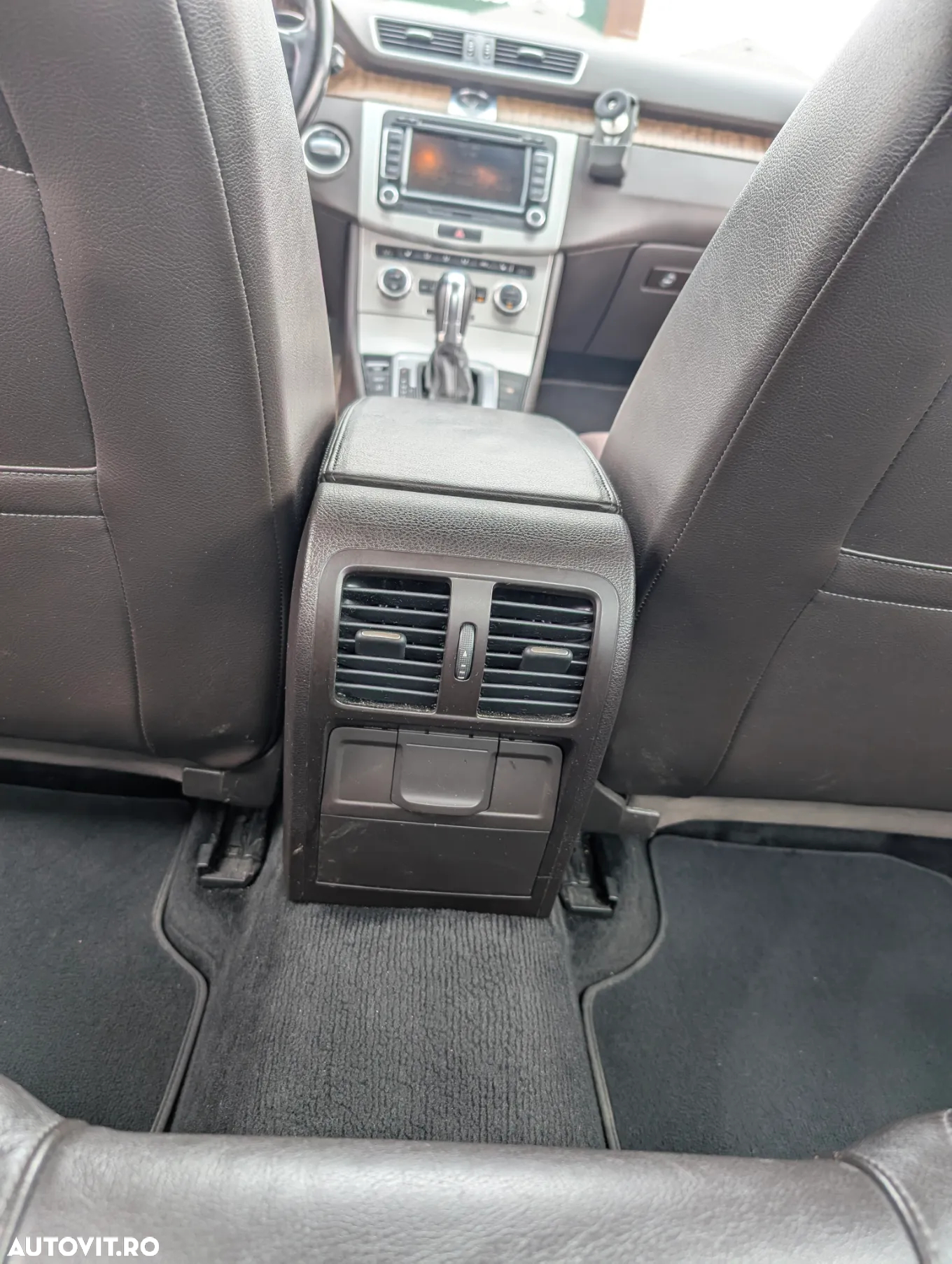 Volkswagen Passat 2.0 TDI BlueMotion Tehnology DSG Highline - 20