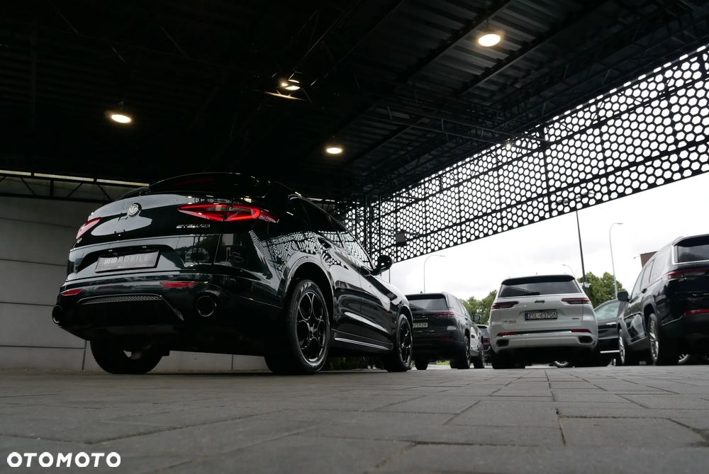 Alfa Romeo Stelvio 2.0 Turbo TI Q4 - 40