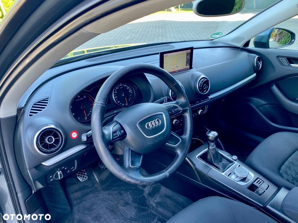 Audi A3 Sportback - 12