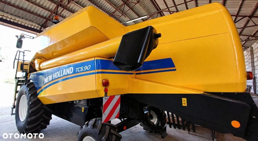 New Holland TC 5.90 - 2