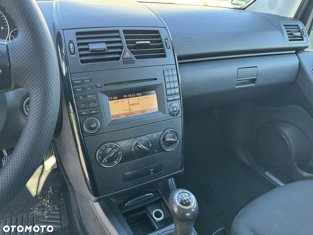Mercedes-Benz Klasa A 160 Classic BlueEff EU5 - 20