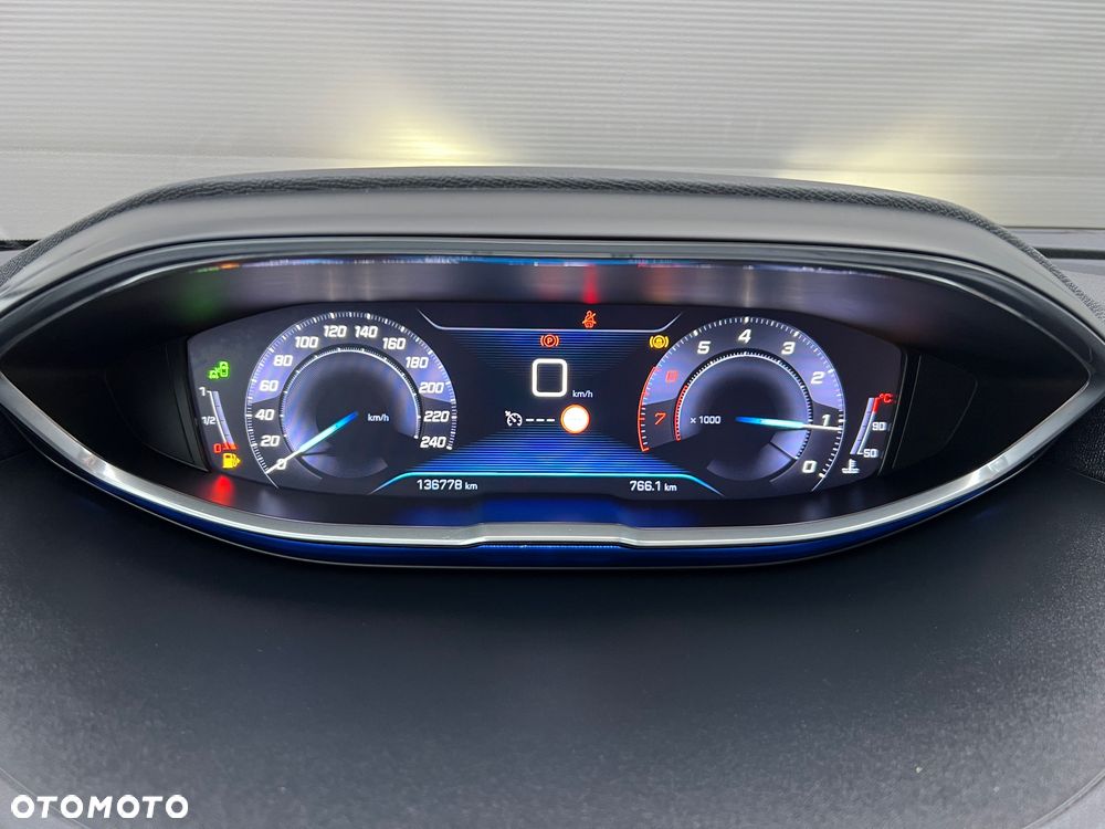 Peugeot 3008 PureTech 130 Stop & Start GPF Allure - 21