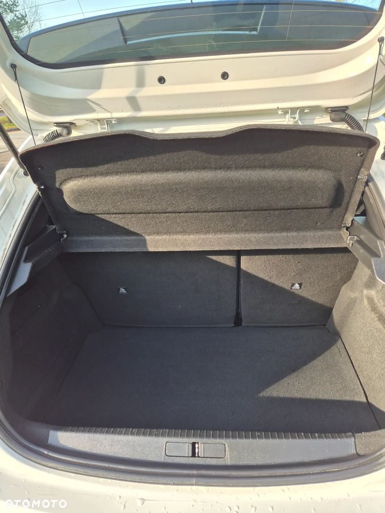 Peugeot 208 PureTech 75 Active - 7