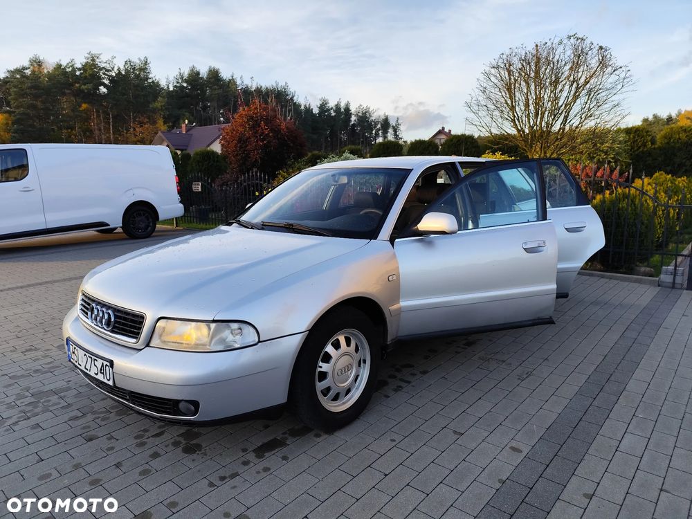 Audi A4 Avant - 19