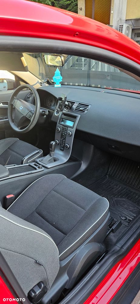 Volvo C30 1.6 - 9