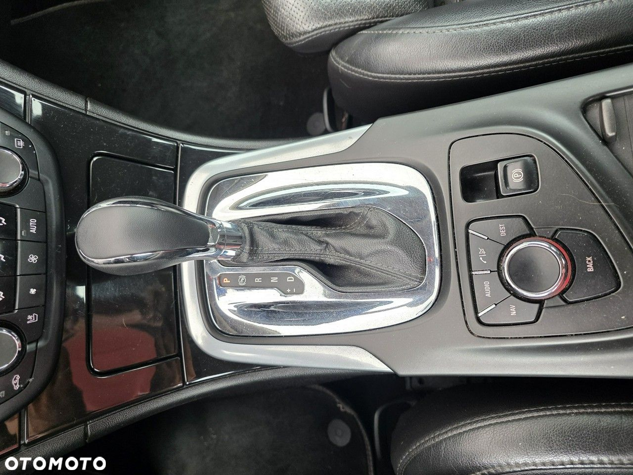 Opel Insignia 2.0 CDTI automatik Cosmo - 3