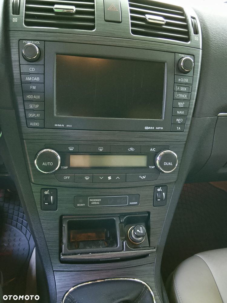 Toyota Avensis 2.2 D-CAT Prestige - 7