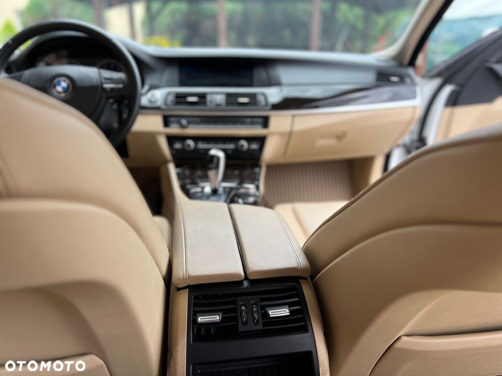 BMW Seria 5 - 21