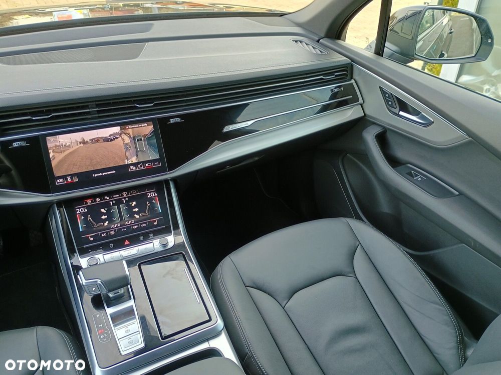 Audi Q7 - 18