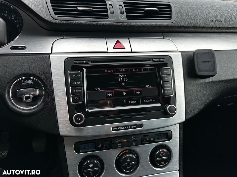 Volkswagen Passat 2.0 TDI Highline DPF - 16