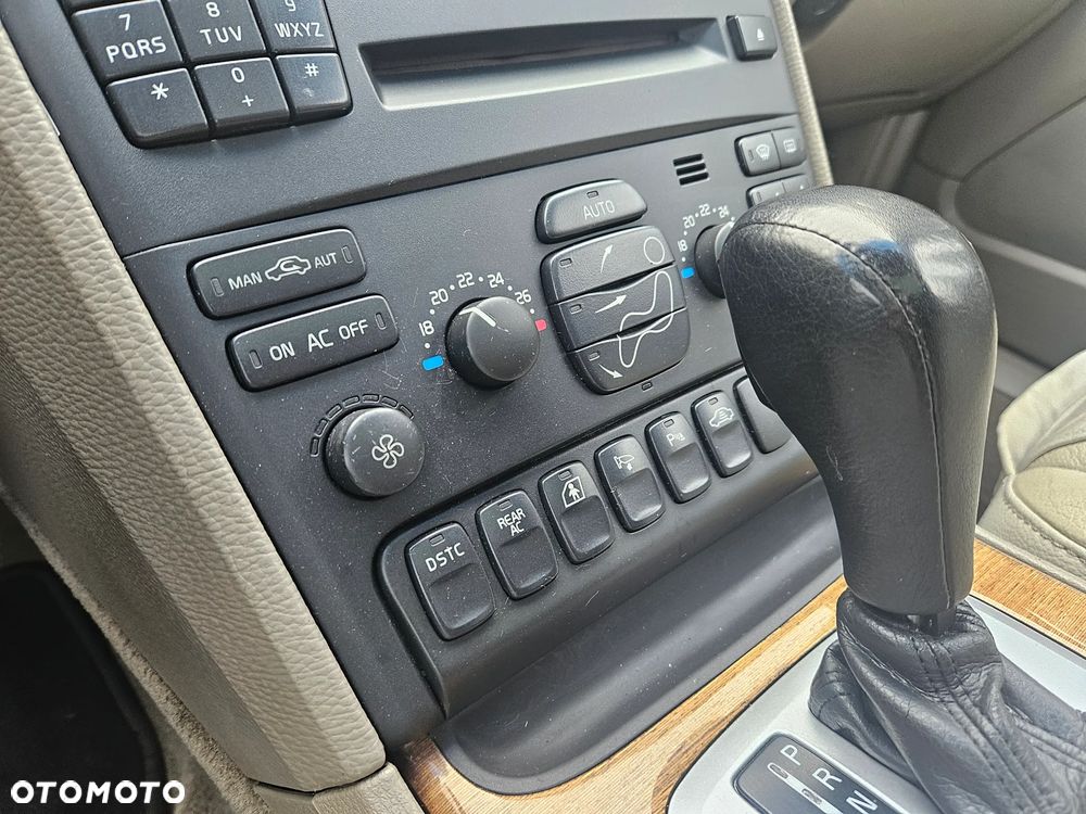 Volvo XC 90 - 15
