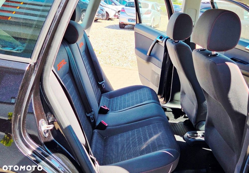 Volkswagen Polo - 10