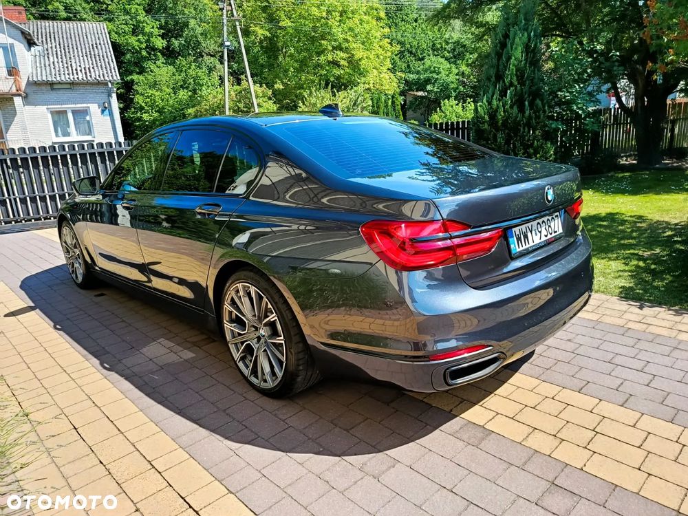 BMW Seria 7 740d xDrive - 5