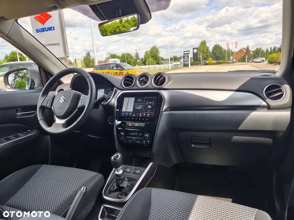 Suzuki Vitara - 21