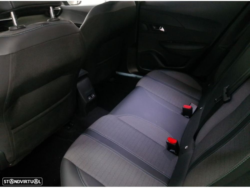 Peugeot 2008 1.5 BlueHDi Allure - 10