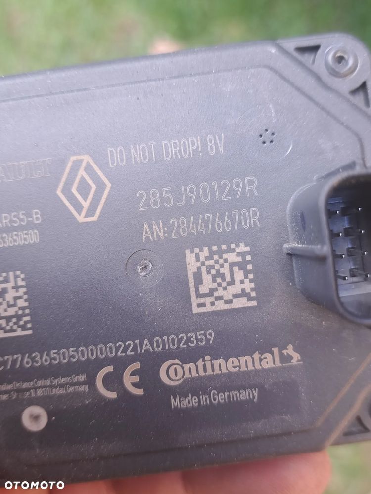 Radar Sensor Distronic ACC Dacia Renault 285J90129R 284476670R 259975285R - 4