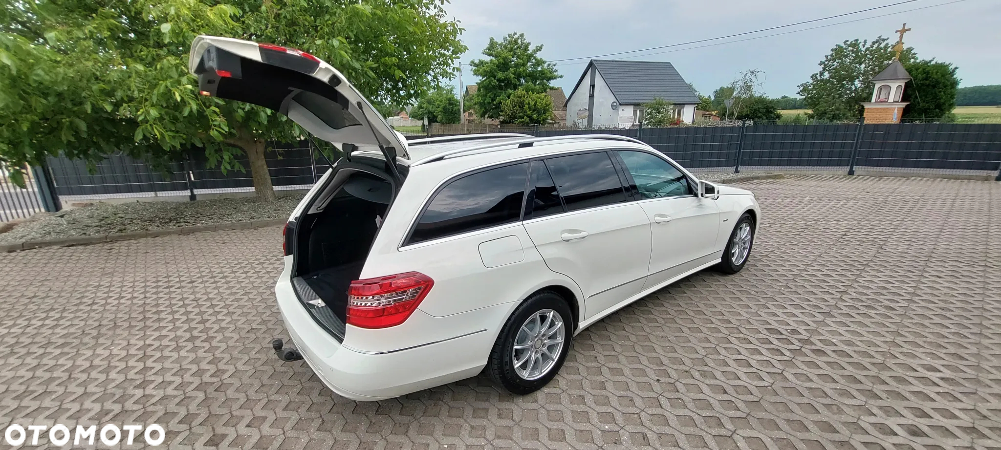 Mercedes-Benz Klasa E - 29