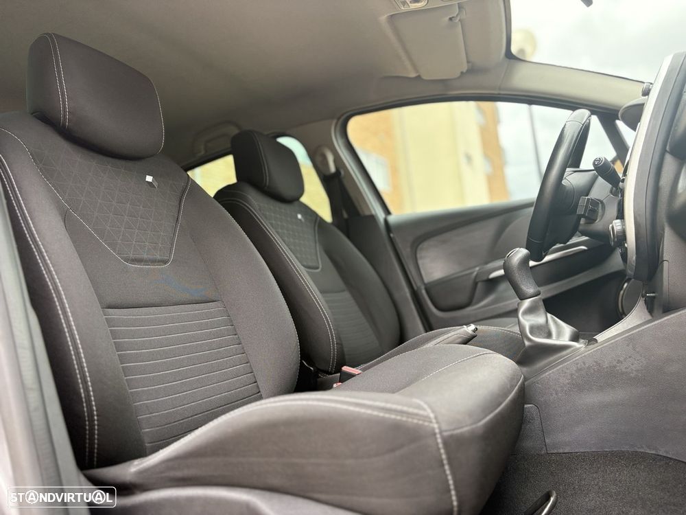 Renault Clio 1.5 dCi Limited - 14