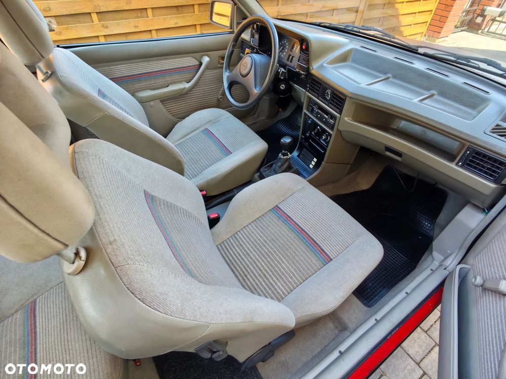 Opel Kadett 1.4 LS - 5