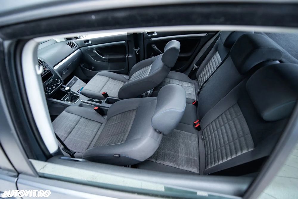 Volkswagen Golf 1.9 TDI Trendline - 10