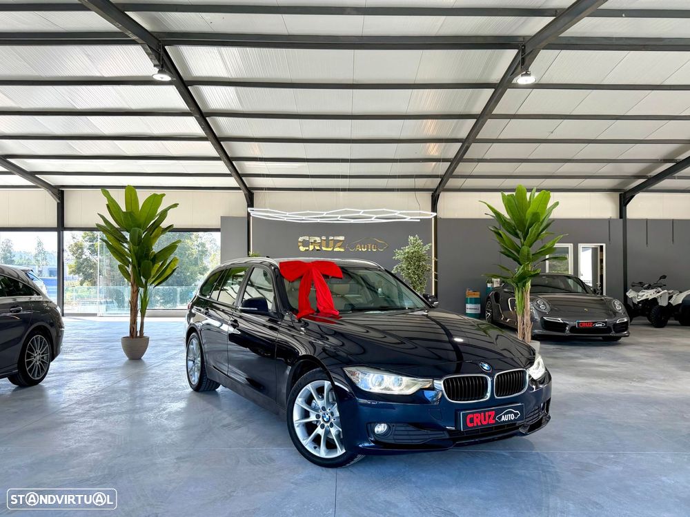 BMW 320 d Line Luxury - 15