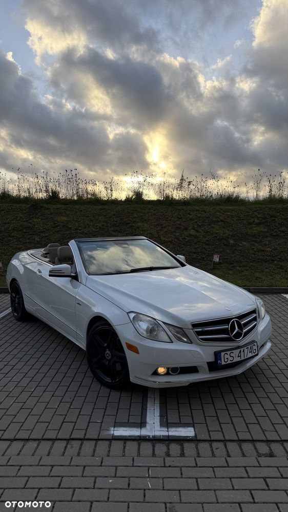Mercedes-Benz Klasa E 350 BlueEff - 2