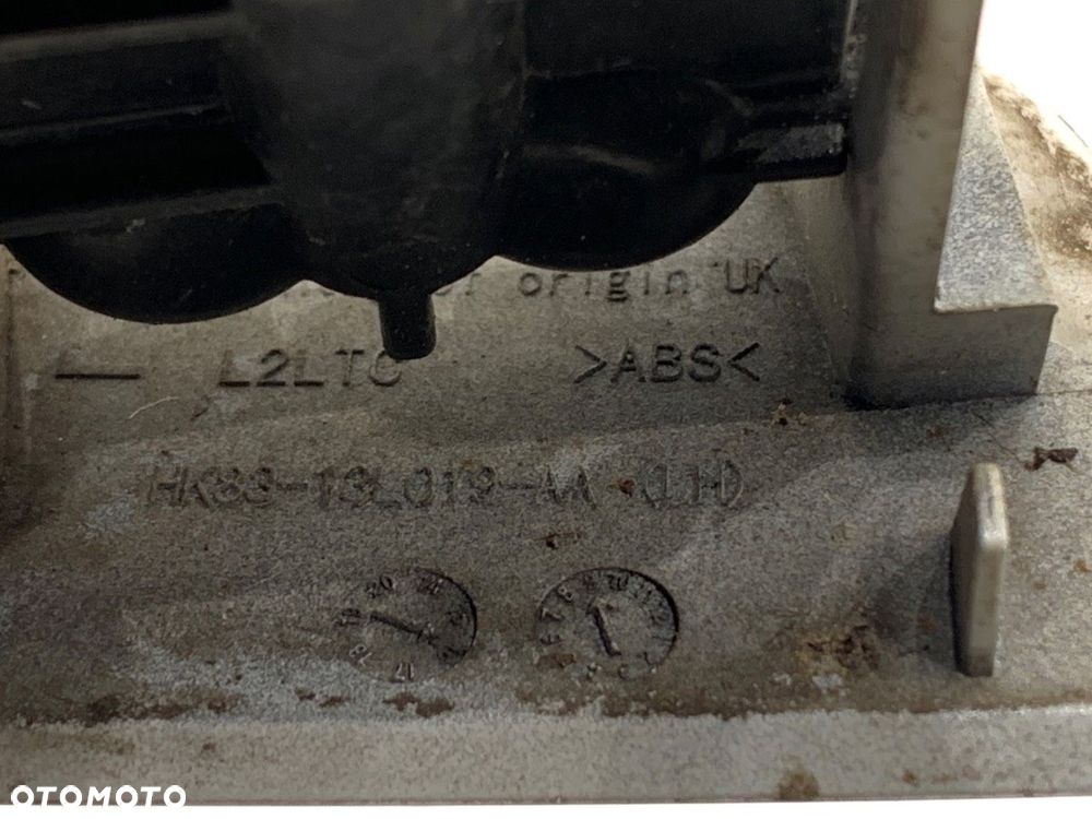 SPRYSKIWACZ REFLEKTORA LEWY PRZÓD  JAGUAR F-PACE (X761) 2015 - 2022 2.0 TD4 AWD 132 kW [180 KM] - 4