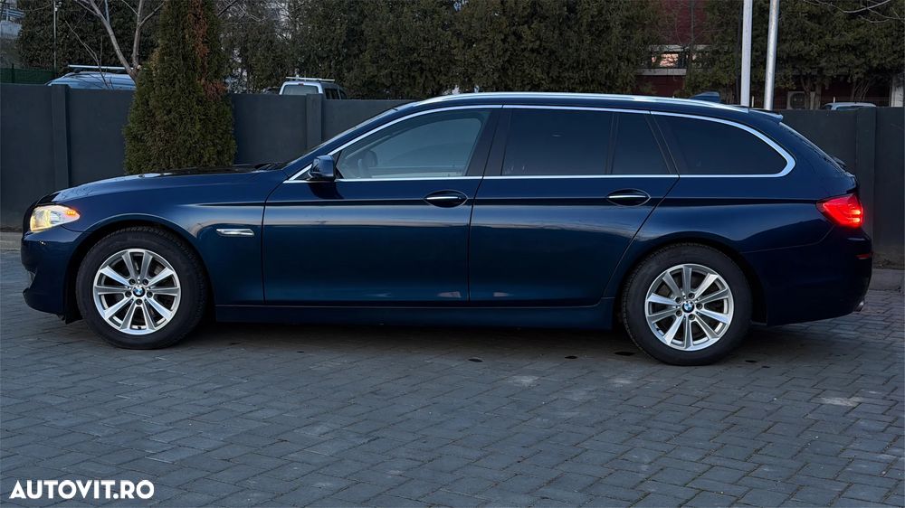 BMW Seria 5 520d Aut. - 22