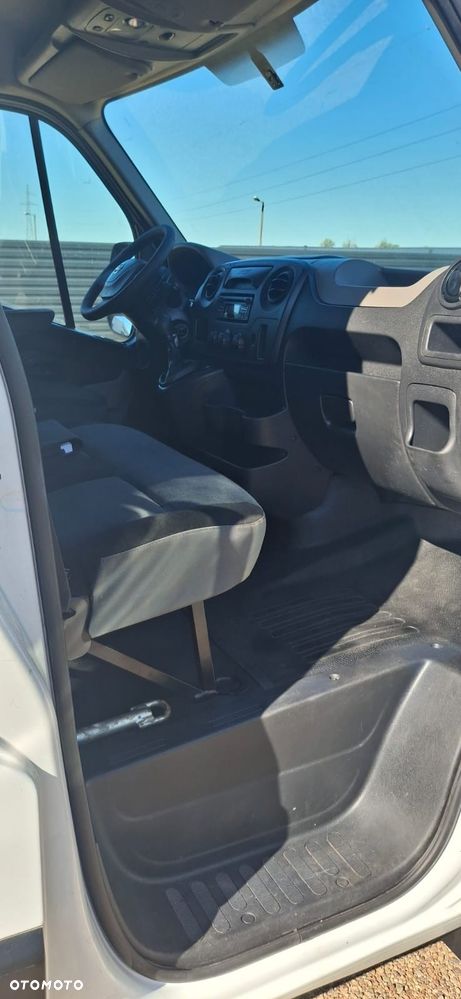 Nissan NV400 - 20