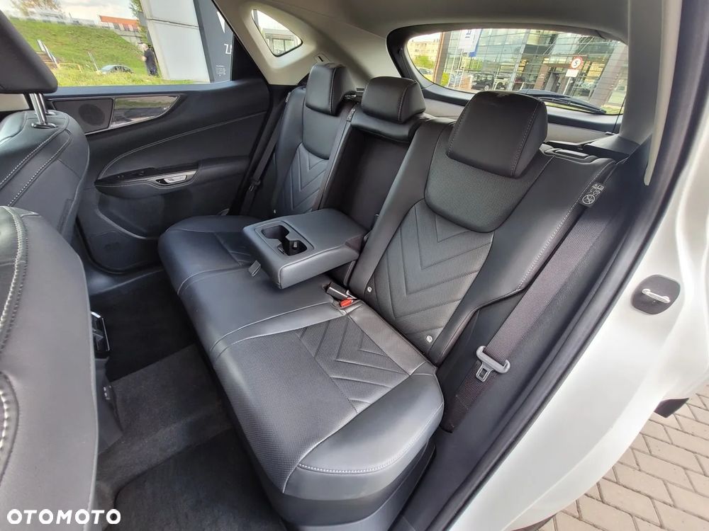 Lexus NX 350h Prestige AWD - 12