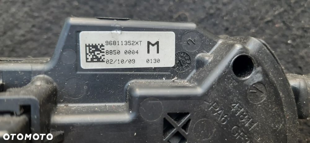 Citroen C4 Picasso C4 Grand Picasso Manetka zmiany biegów Automat 96811352xt Sprawny po serwisie Skrzynia biegów półautomat 2.0 hdi 20ds51 - 2