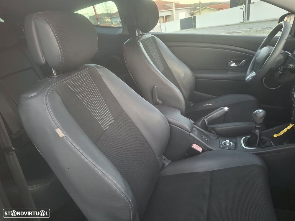 Renault Mégane Coupe - 12