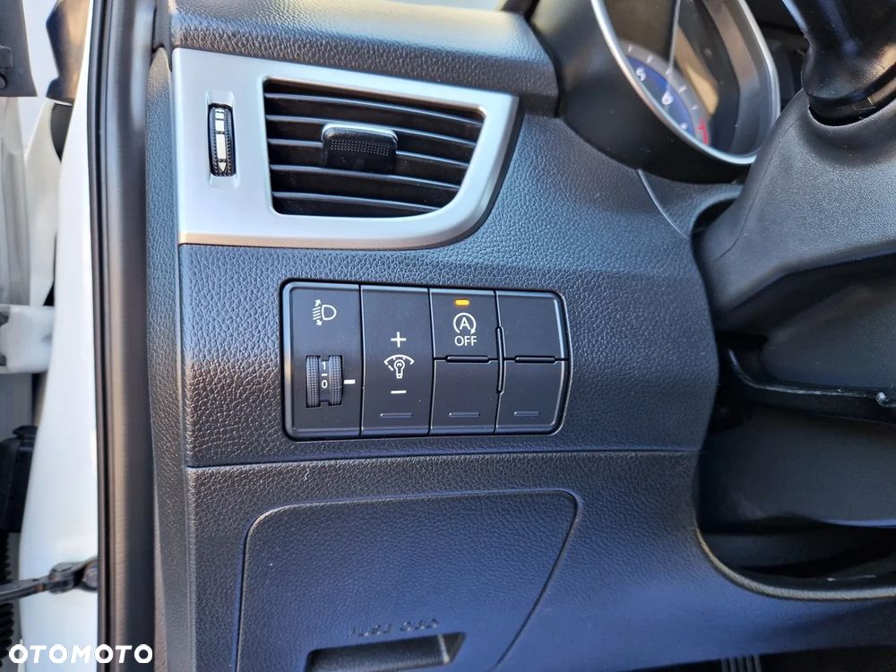 Hyundai i30 blue 1.4 Classic Navigation - 29