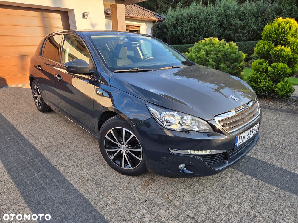 Peugeot 308 PureTech 110 Stop & Start Style - 1