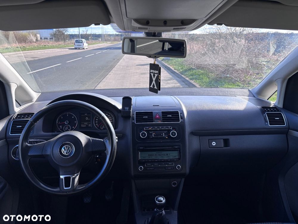 Volkswagen Touran 2.0 TDI DPF Comfortline - 10