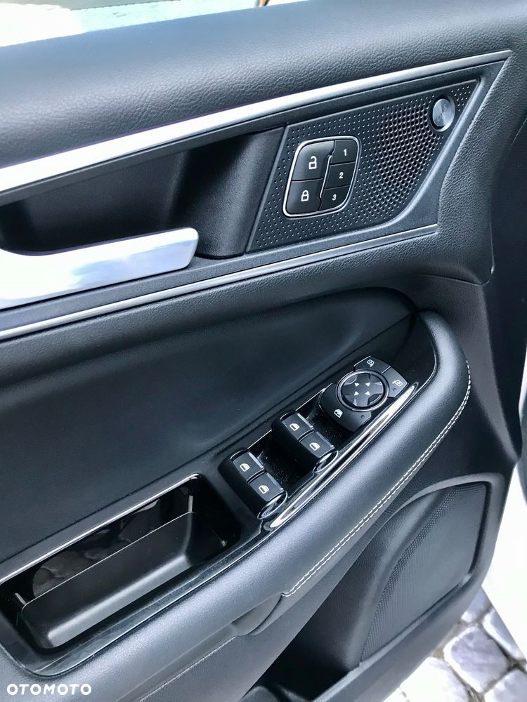 Ford Edge - 15