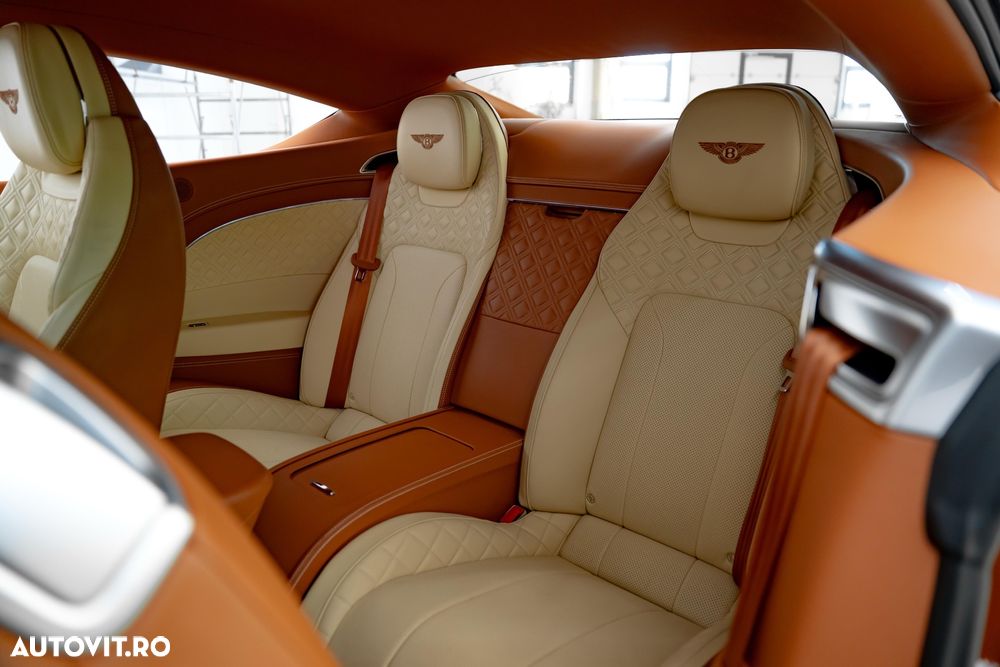 Bentley Continental V8 Mulliner - 35
