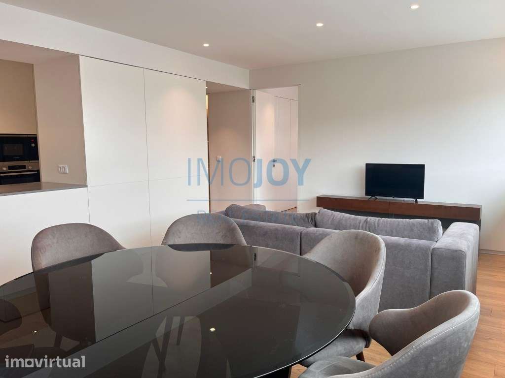 Magnífico Apartamento T2 em Zona Calma em Paranhos, Porto - Grande imagem: 2/33