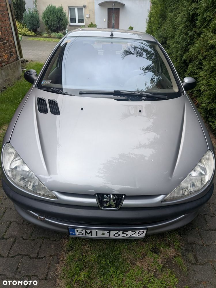 Peugeot 206 - 4