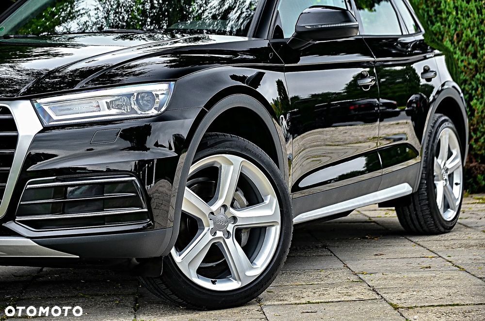 Audi Q5 35 TDI quattro S tronic design - 9