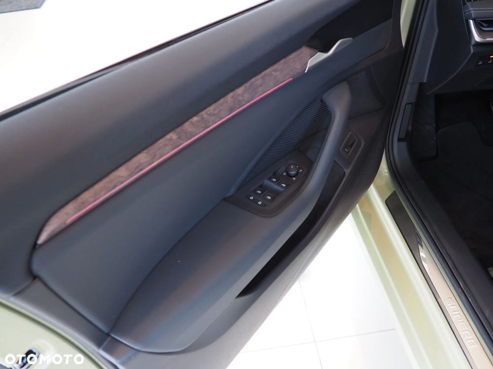 Skoda Superb 2.0 TDI SCR 4x4 L&K DSG - 7